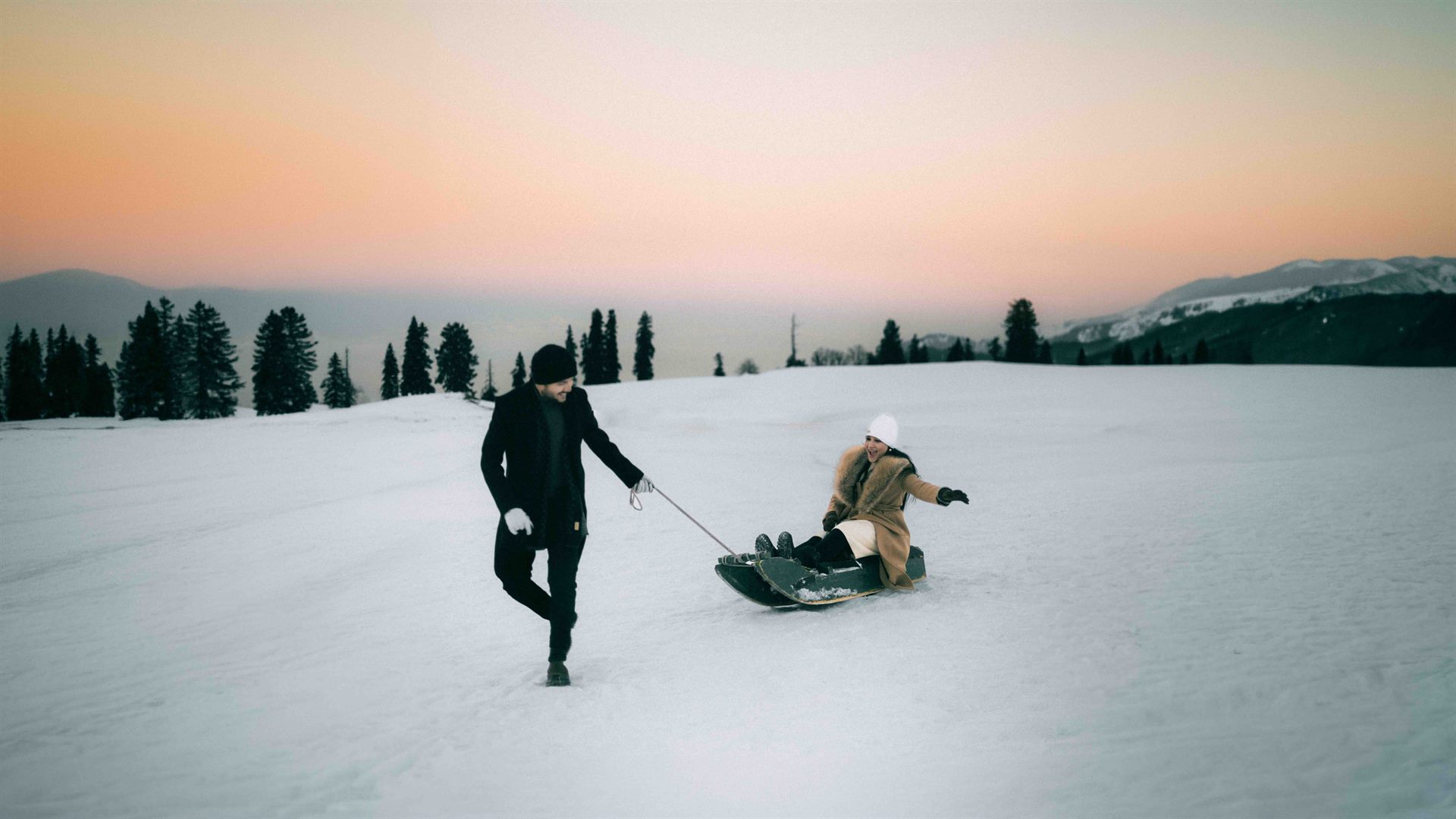 Pre-wedding photography in Kashmir